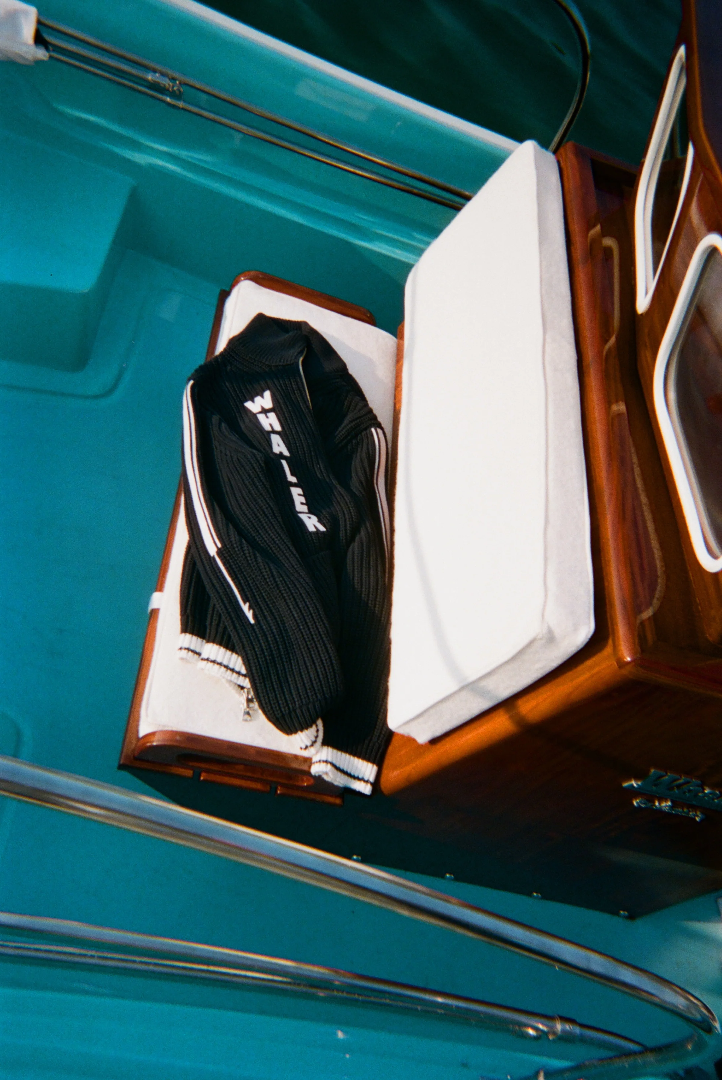 'Boston Whaler' Cardigan - Image 10