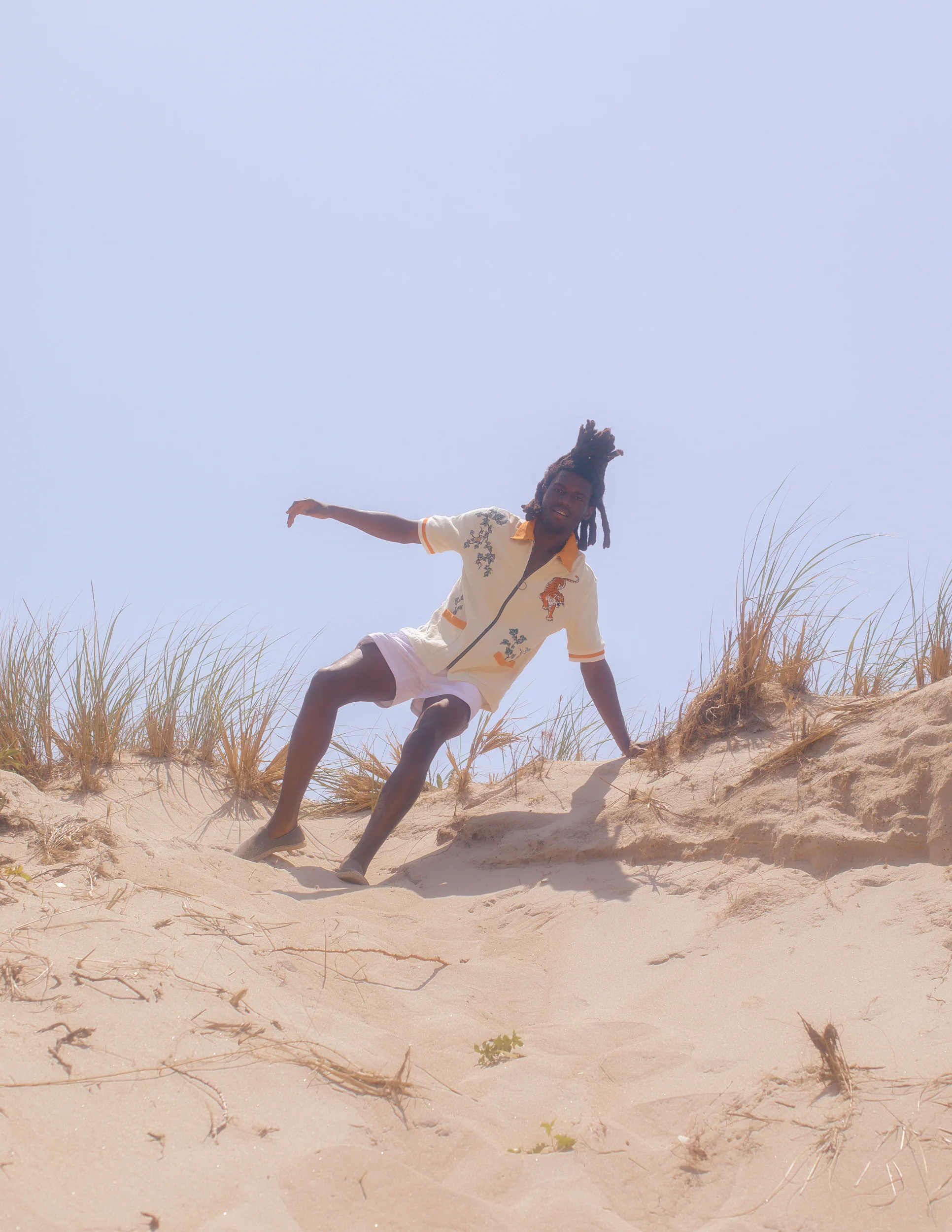 'Crouching Tiger, Hidden Beverage' Cabana - Image 7
