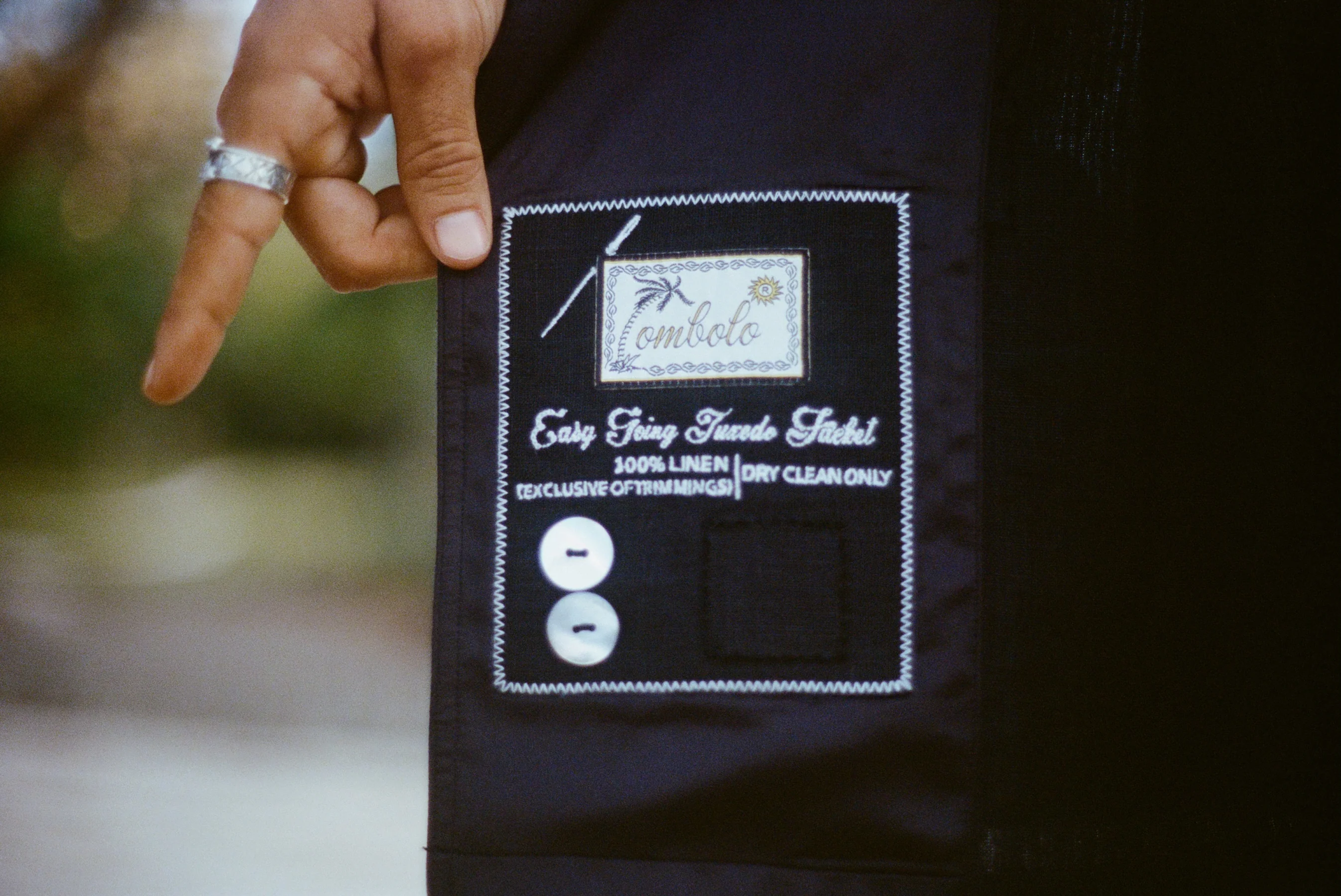 Easy-Going Tuxedo Jacket (Black Linen) - Image 7