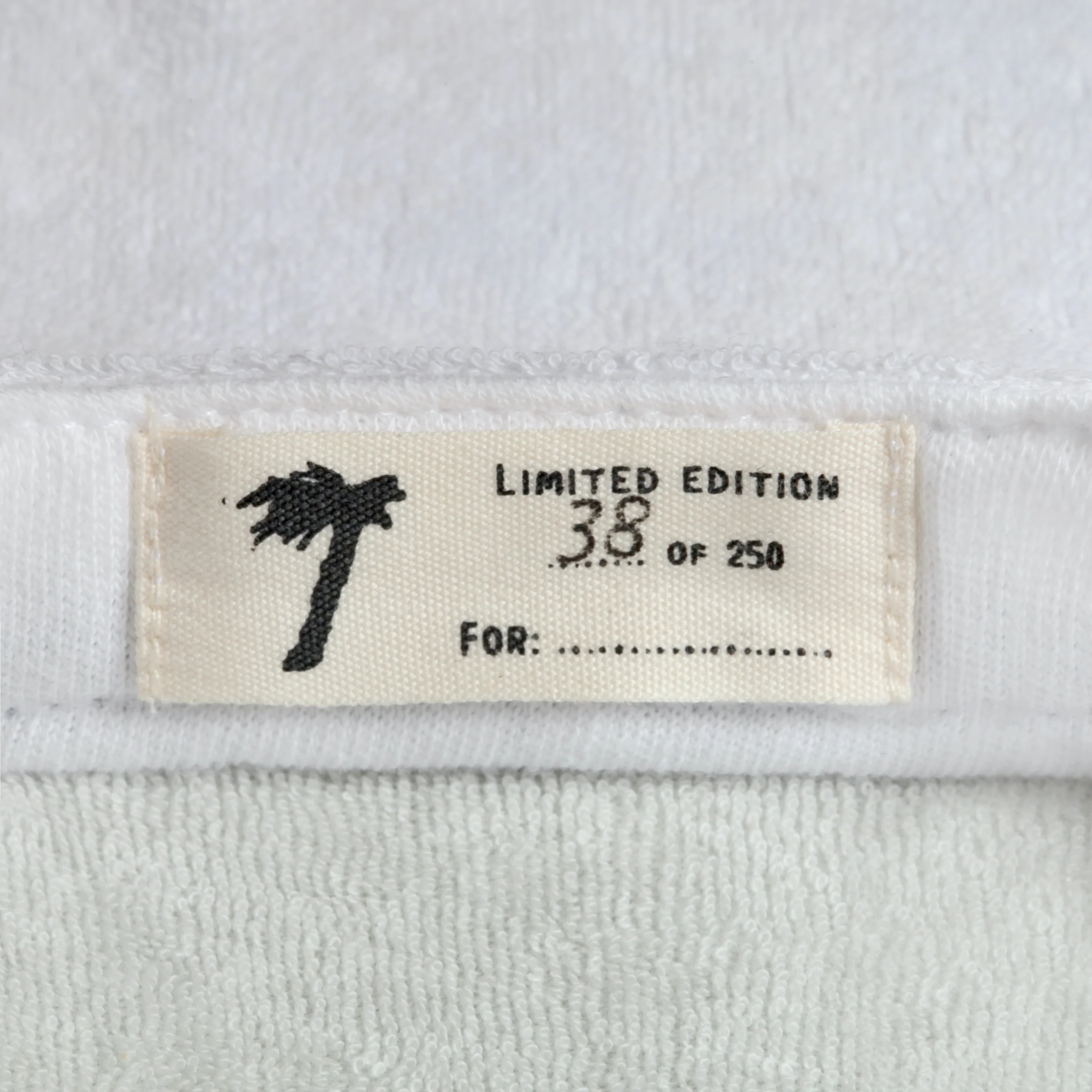 'Pool Lines' Cabana x Hôtel Magique - Image 6