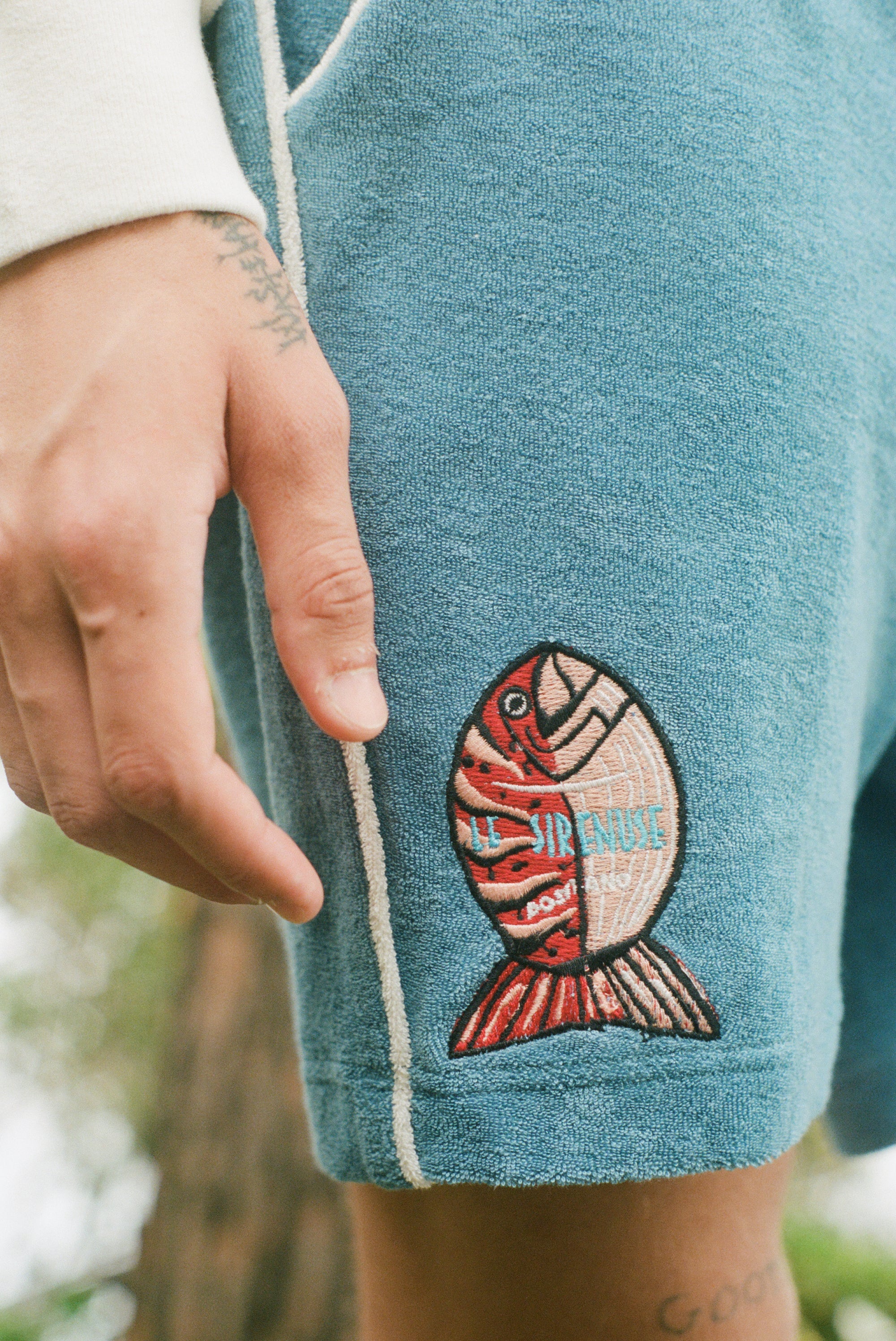 'Le Sirenuse' Pop-On Shorts (Mediterranean Blue) - Image 4