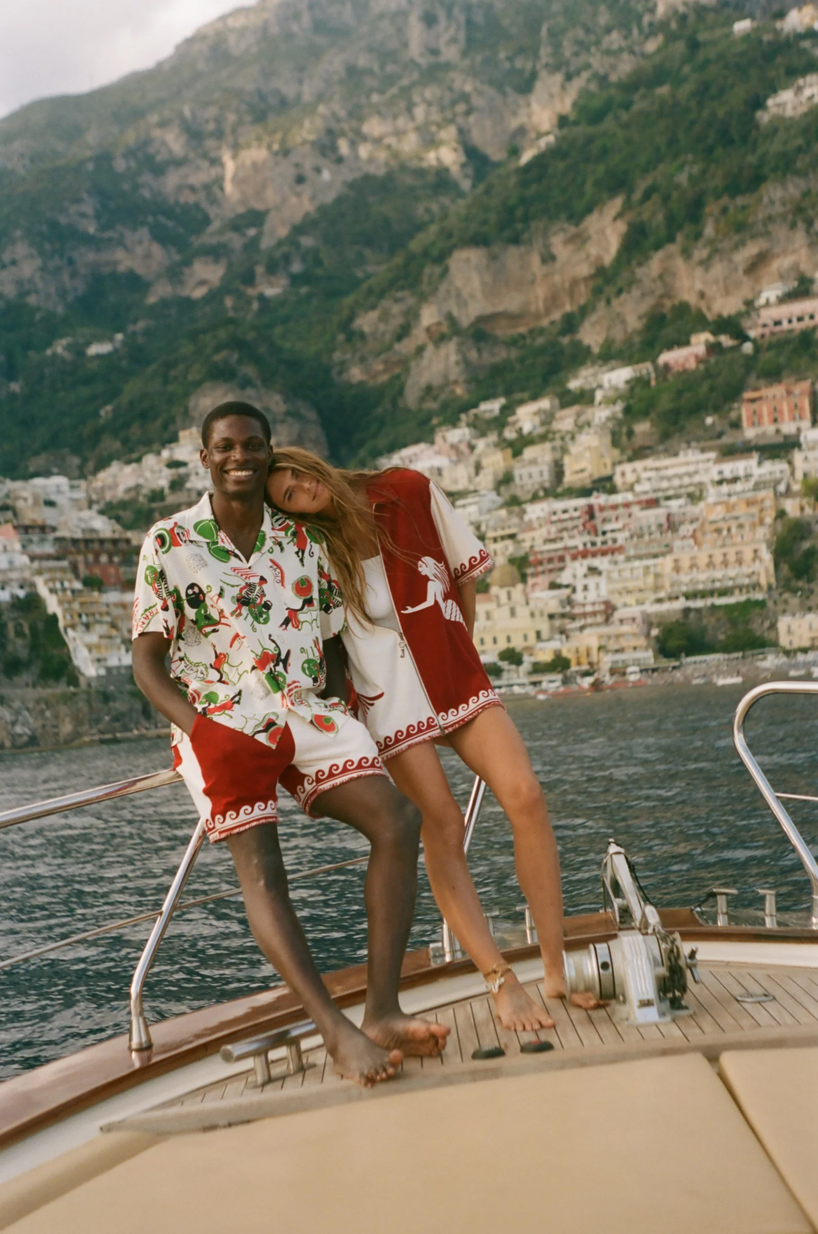 'Le Sirenuse' Late Checkout Cabana (Red) - Image 4