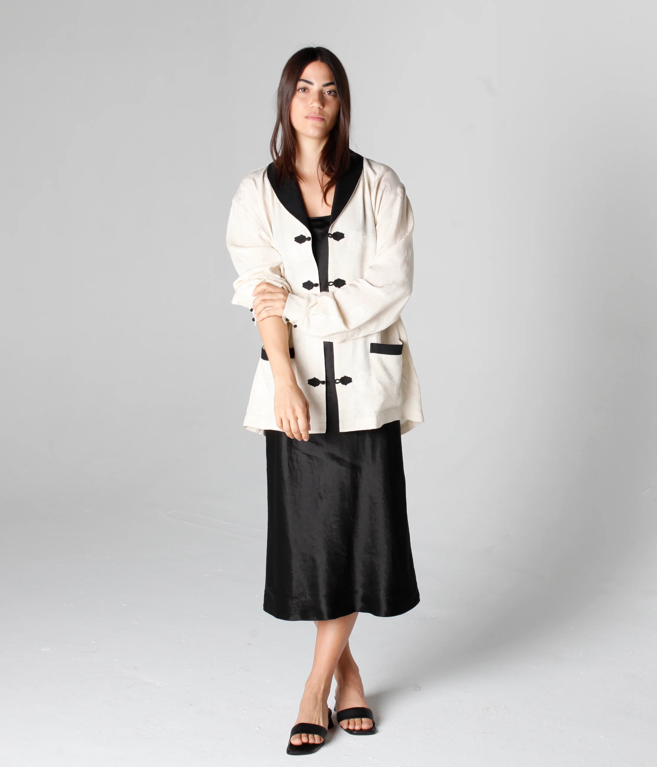 'The No Smoking Jacket' - Image 4