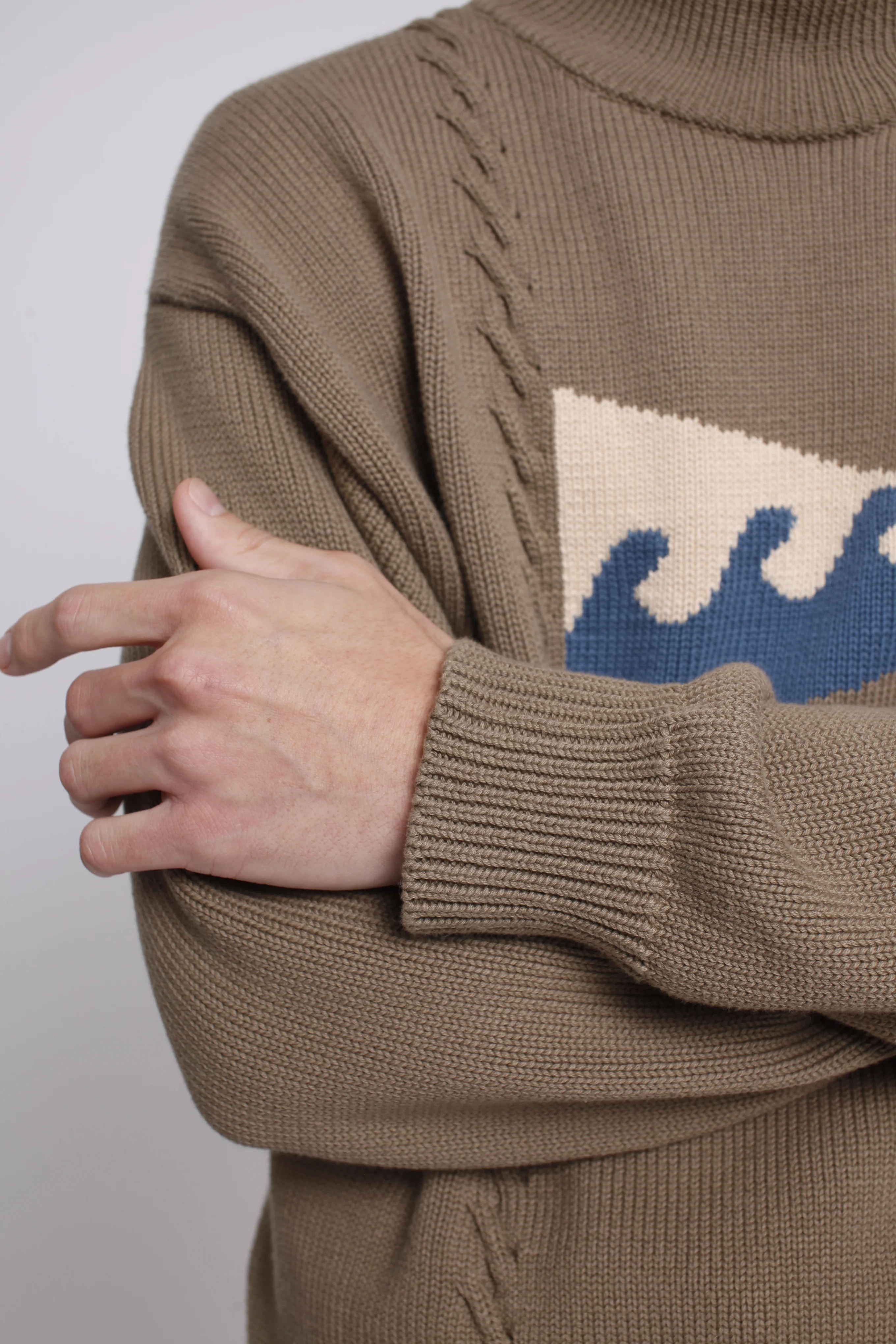 'The Dinghy' Sweater - Image 10